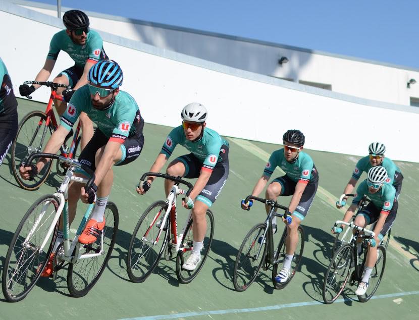 En immersion avec nos pistards sur le vélodrome Montesquieu En immersion avec nos pistards sur le vélodrome Montesquieu